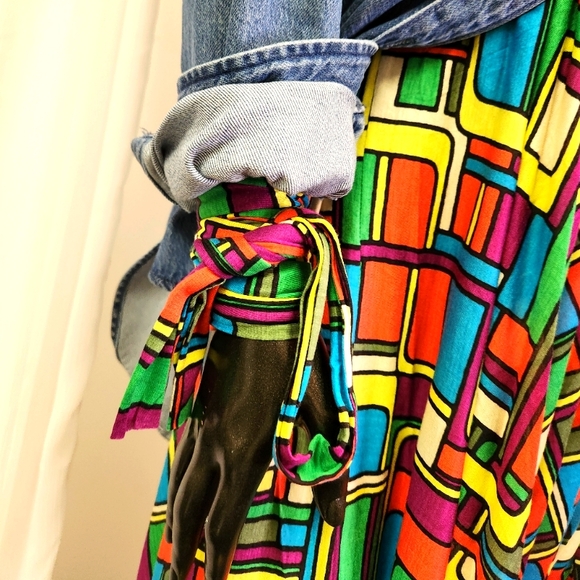 Custom Cut & Sewn - Colorful Geometric Dress with Sash - Picture 11 of 16